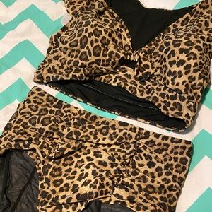 Torrid Leopard 2 piece Swimsuit, size 2, NEW!